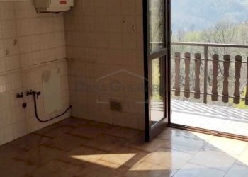 WhatsApp Image 2025-04-05 at 16.07.45.jpeg - Trilocale Via Santa Geltrude Comensoli, Rota d'Imagna - foto 14