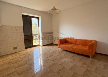 WhatsApp Image 2025-03-10 at 18.04.19 (6).jpeg - Trilocale Via Santa Geltrude Comensoli, Rota d'Imagna - foto 2