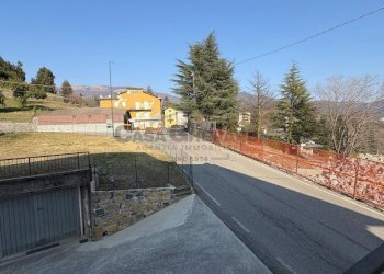 WhatsApp Image 2025-03-10 at 18.04.18 (2).jpeg - Trilocale Via Santa Geltrude Comensoli, Rota d'Imagna - foto 14