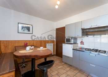 A_000_30_36.jpg - Trilocale Via XXV Aprile 1945 43, Brembate di Sopra - foto 12