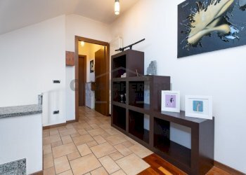 A_000_30_5.jpg - Trilocale Via XXV Aprile 1945 43, Brembate di Sopra - foto 17