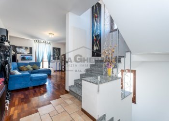 A_000_30_7.jpg - Trilocale Via XXV Aprile 1945 43, Brembate di Sopra - foto 19