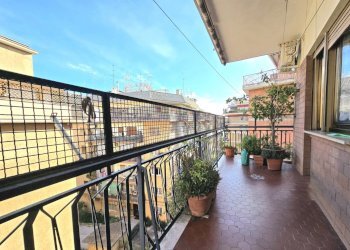 20.jpg - Quadrilocale Via Adolfo Albertazzi 92, Roma - foto 21