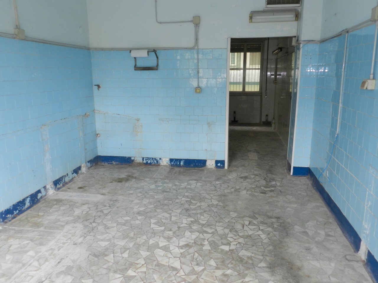 DSCN1546.JPG - Commercial Premises Via dei Campi Flegrei  47, Roma - photo 2