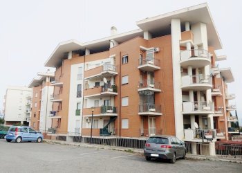 21515.jpg - Ufficio Via Venezia  33, Fiano Romano - foto 1