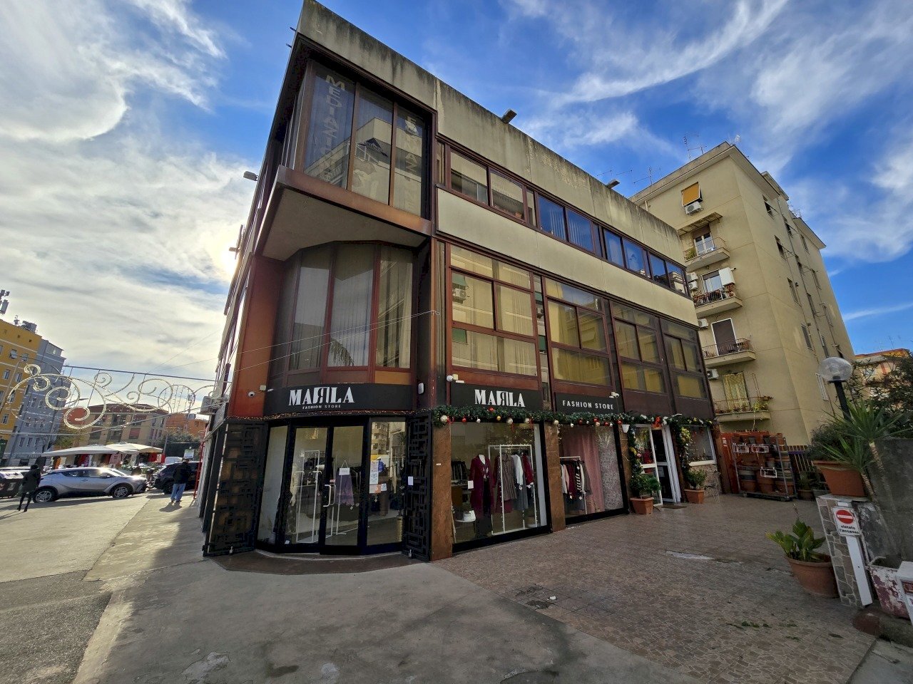 1000199997.jpg - Ufficio Via degli Abeti 29, Roma - foto 2