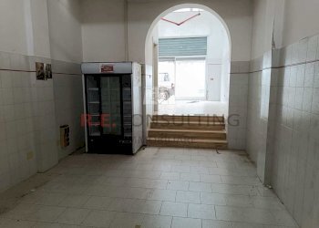 4aa03afa-3b5f-43a7-a3cc-8203ab56d8ce.jpg - Commercial Premises via montello, Locorotondo - photo 1