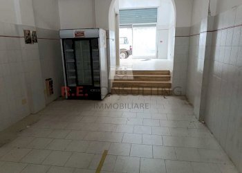 0d9e8f63-04f1-436f-8617-d9a1bd909791.jpg - Commercial Premises via montello, Locorotondo - photo 2