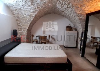 20250303_111247.jpg - Casa indipendente Martina Franca - foto 1