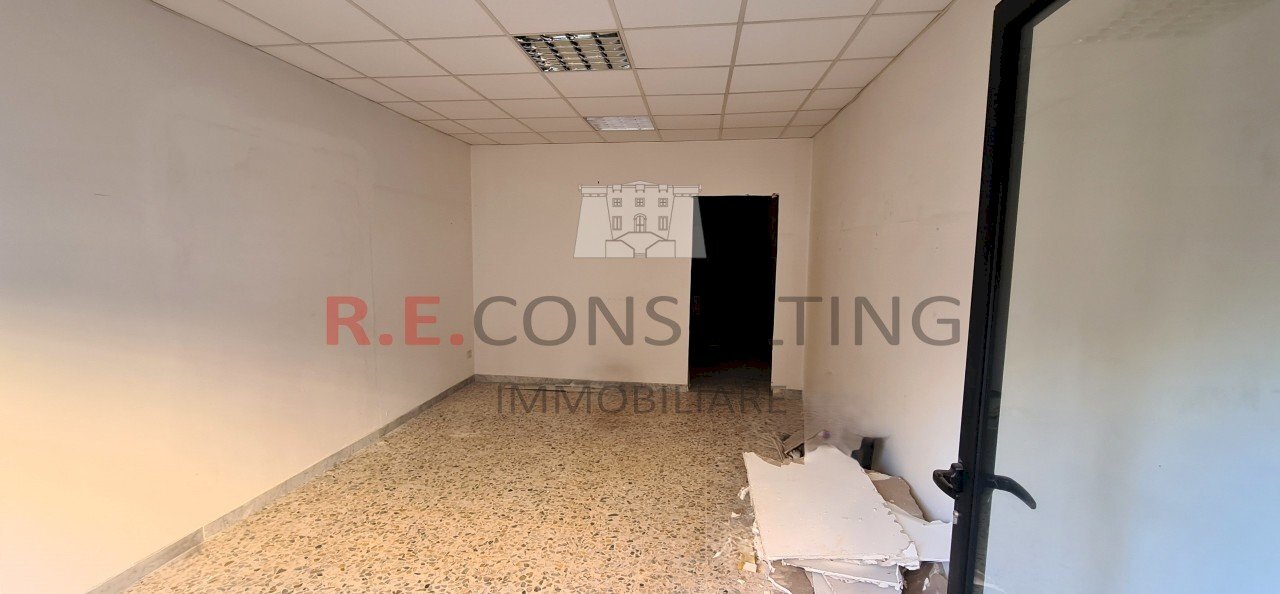 20250121_103703.jpg - Box Martina Franca - foto 3