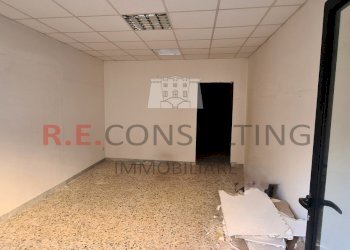 20250121_103703.jpg - Box Martina Franca - foto 3