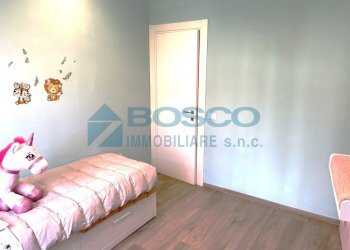 456c5a07-cdbb-4dae-b146-18b8b20c4ff3.JPG - Quadrilocale Viale S. Bartolomeo, La Spezia - foto 6