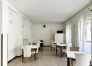 000_Negozio_vendita_ospedale_civile_brescia_intern - Locale Commerciale Via A. Tosoni 55, Brescia - foto 2