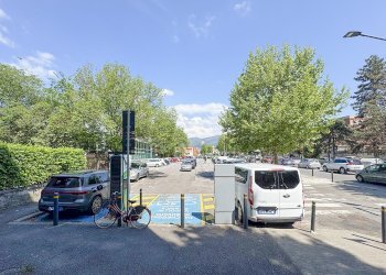 011_Negozio_vendita_ospedale_civile_brescia_estern - Locale Commerciale Via A. Tosoni 55, Brescia - foto 12