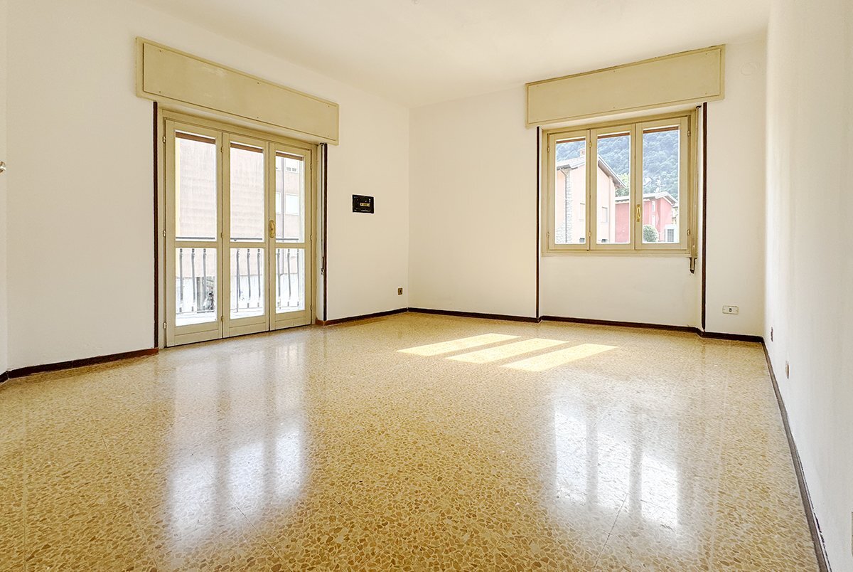 011_Vendita_Brescia_Gardone_VT_Stanza2.jpg - Trilocale Via XX Settembre 41, Gardone Val Trompia - foto 3