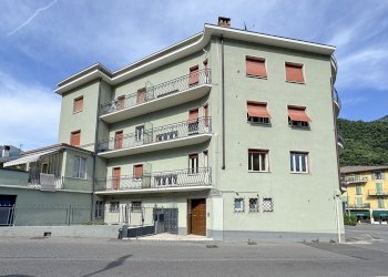 017_Vendita_Brescia_Gardone_VT_Facciata.jpg - Trilocale Via XX Settembre 41, Gardone Val Trompia - foto 1