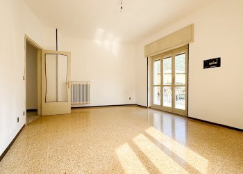 012_Vendita_Brescia_Gardone_VT_Stanza2.jpg - Trilocale Via XX Settembre 41, Gardone Val Trompia - foto 5