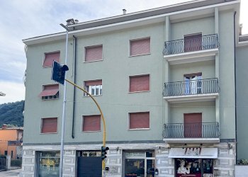 021_Vendita_Brescia_Gardone_VT_Facciata.jpg - Trilocale Via XX Settembre 41, Gardone Val Trompia - foto 22