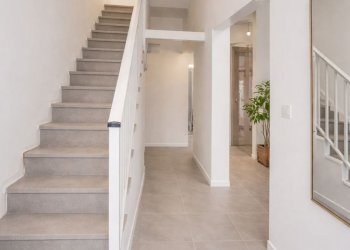 ingresso - Villa Via Locatelli, Avola - foto 1