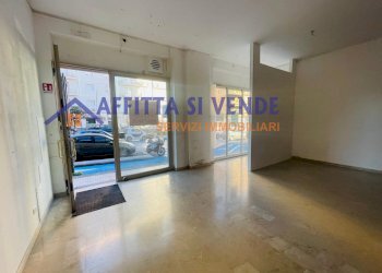 interno - Commercial Premises Viale Santa Panagia 5, Siracusa - photo 14