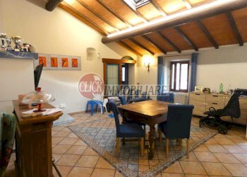 P1090304.JPG - Casa indipendente Scarperia e San Piero - foto 2