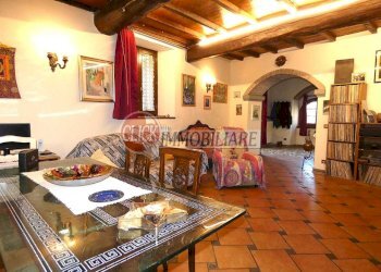 P1080963.JPG - Casa indipendente Scarperia e San Piero - foto 16