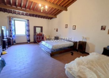 20250625_105014.jpg - Casa indipendente Borgo San Lorenzo - foto 4