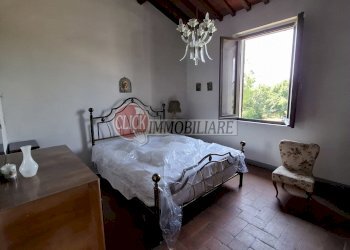 20250625_105140.jpg - Casa indipendente Borgo San Lorenzo - foto 7