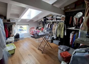 20250429_102908.jpg - Three-family Villa Borgo San Lorenzo - photo 4