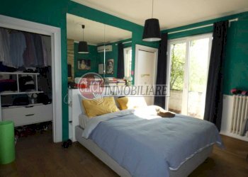 P1090139.JPG - Casa indipendente Scarperia e San Piero - foto 16