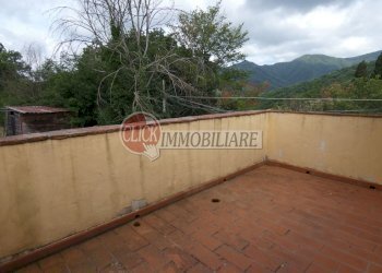 P1060755.jpg - Casale Scarperia e San Piero - foto 16