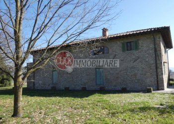 P1090088.JPG - Casa indipendente Borgo San Lorenzo - foto 3