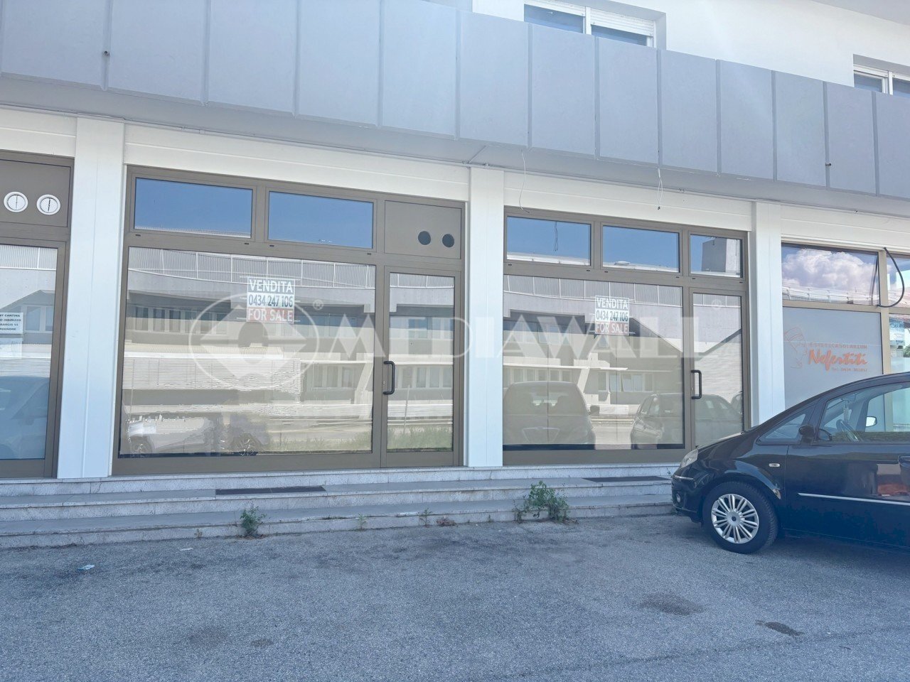 BR-150-RV01.jpg - Locale Commerciale Porcia - foto 3