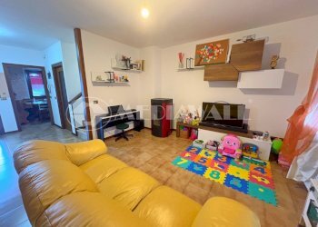 5BR-242-RV_5.jpg - Villa a Schiera Caneva - foto 6