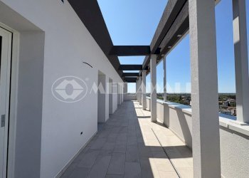 BR-257-RV.jpg - Attic Pordenone - photo 22