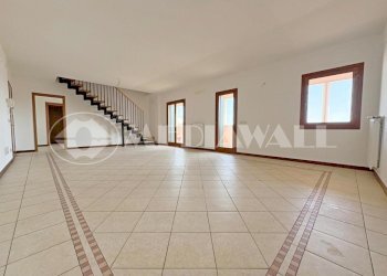 BR-239-RV_13.jpg - Attico Via A. Sommariva 38, Portogruaro - foto 1