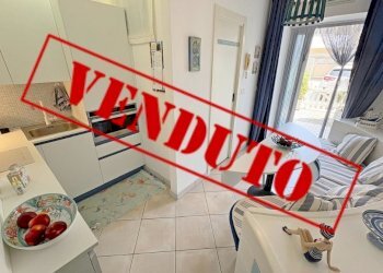 VENDUTO.jpg - Trilocale Viale Italia 32, Lignano Sabbiadoro - foto 1