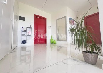 BR-191-RV24.jpg - Attic Pordenone - photo 3