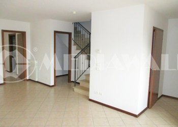 BR-171-RV_8 - Villa a Schiera Via Tina Merlin 13, Maniago - foto 9