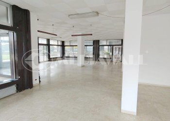 BR-109-NV 08 (15).jpg - Commercial Premises Via Dante Alighieri 20, Maniago - photo 8