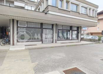 BR-109-NV 08 (23).jpg - Commercial Premises Via Dante Alighieri 20, Maniago - photo 15