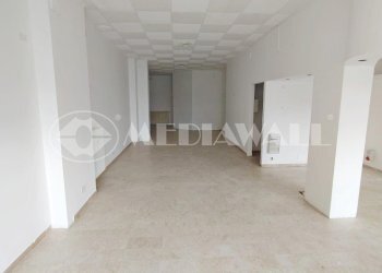 BR-110-RV 31.jpg - Commercial Premises Via Dante Alighieri 22, Maniago - photo 6