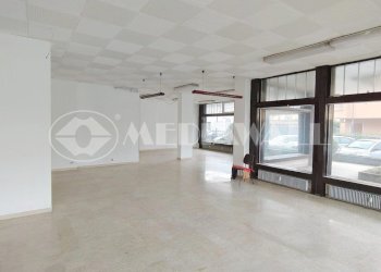 BR-109-NV 08 (8).jpg - Commercial Premises Via Dante Alighieri 20, Maniago - photo 7