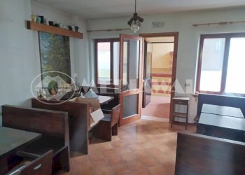 BR-090-RV 02.jpg - Commercial Premises Barcis - photo 3