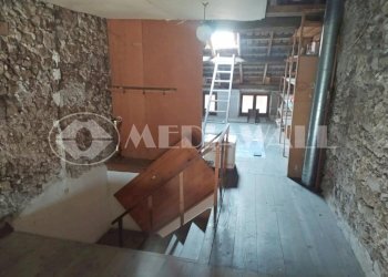 BR-090-RV 43.jpg - Commercial Premises Barcis - photo 21