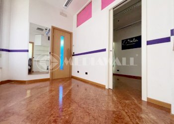 7Bp-060-RV_14.JPG - Commercial Premises Aviano - photo 9