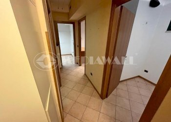 15BP-060-NV- 10.jpg - Commercial Premises Aviano - photo 15