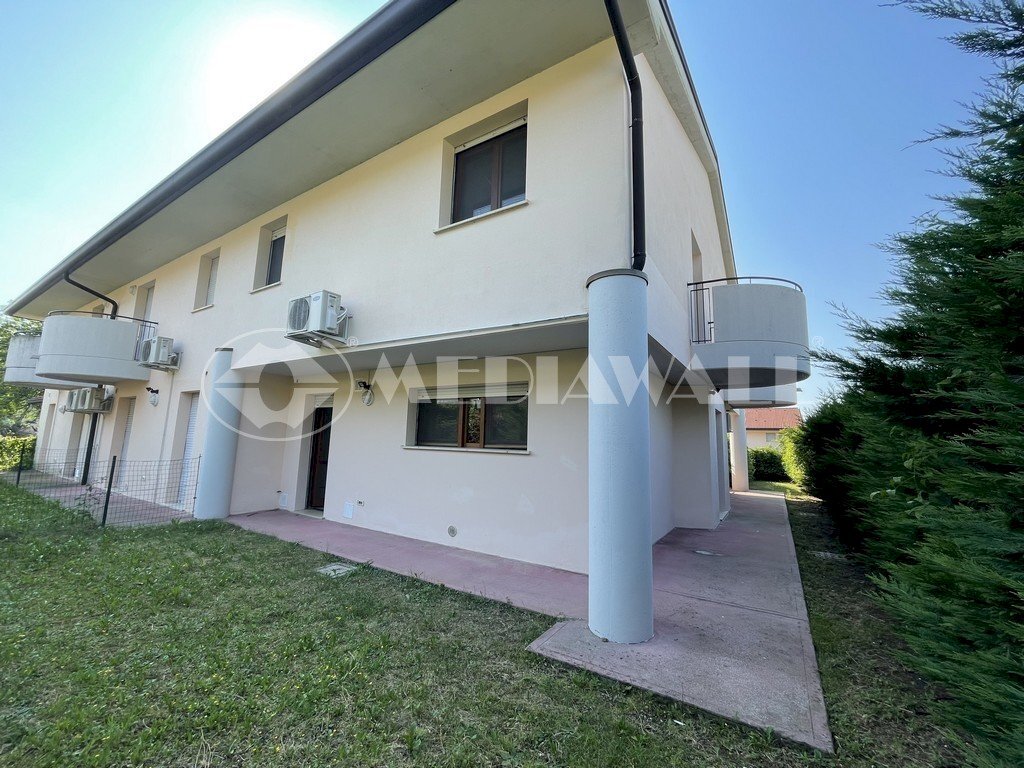 BO-076-RV.08.JPG - Villa a Schiera Maniago - foto 1