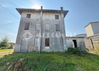 11BQ-213-RV_10.JPG - Rustico Prata di Pordenone - foto 13