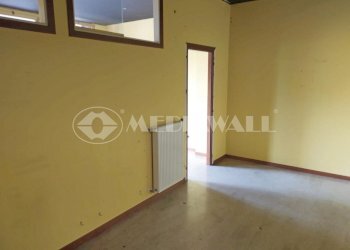 BQ-114-RV_5.JPG - Locale Commerciale San Quirino - foto 3